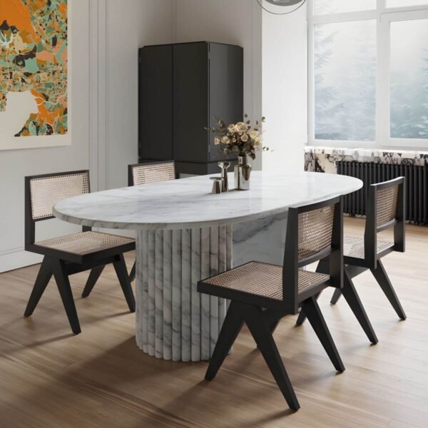 cavora Dining table