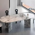 Sienna Dining table